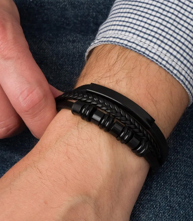 Pánské náramky ideální pro dárek pletené