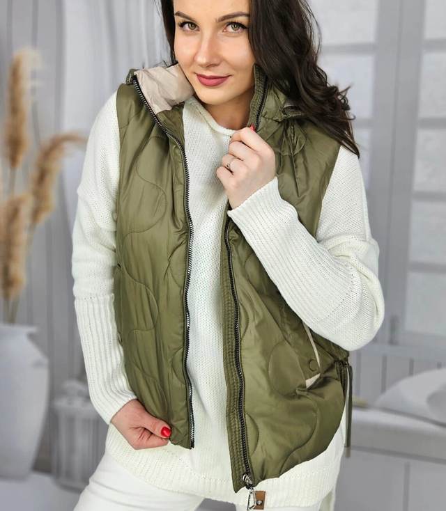 Dámská krátká vesta bez rukávů PLUS SIZE LILY