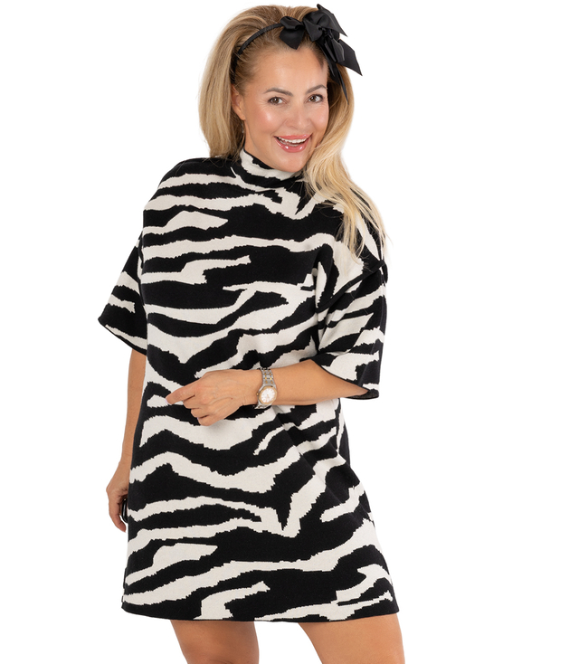 Pletené šaty TWIGGY s trapézovým vzorem