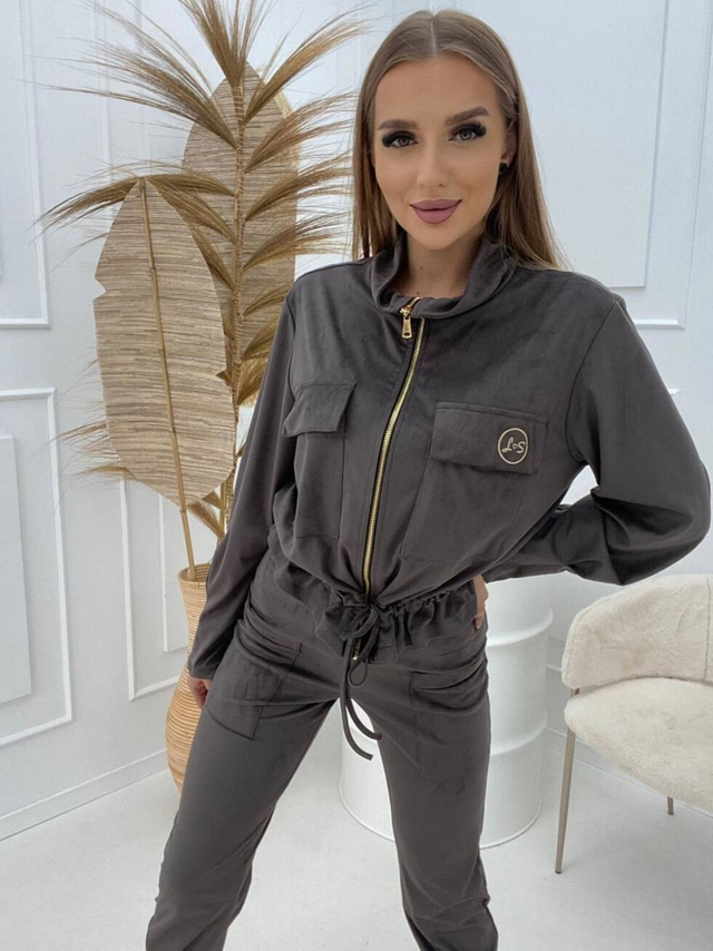 Tepláková souprava se semišovou bundou a kalhotami