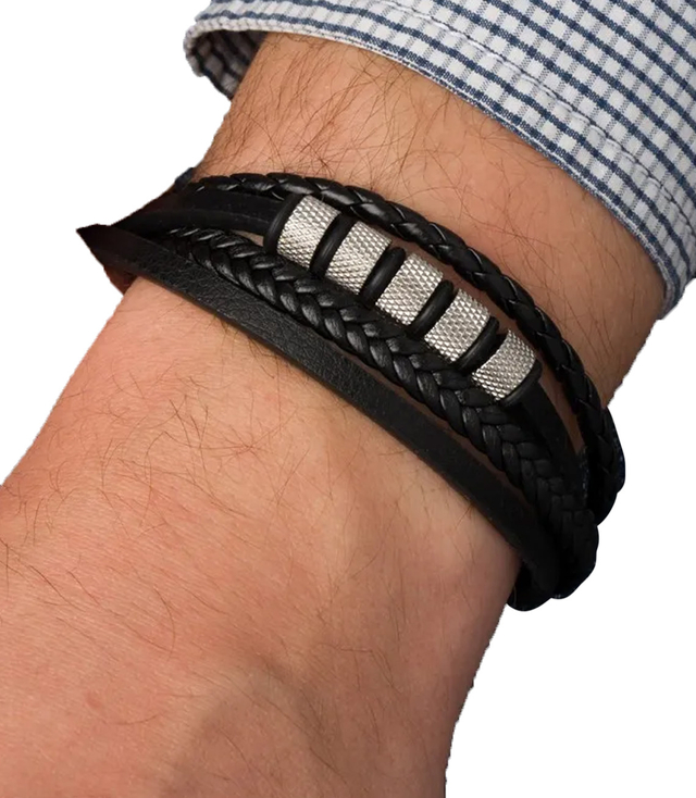 Pánské náramky ideální pro dárek pletené