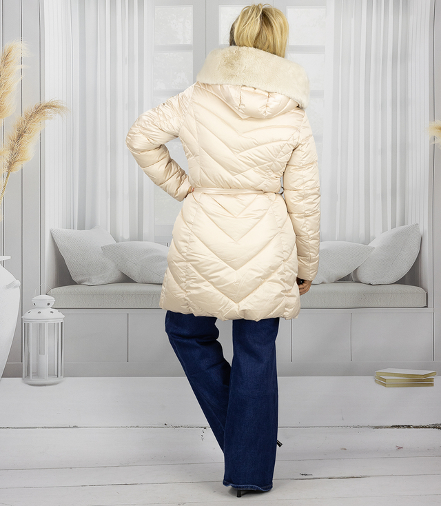 Dámský dlouhý kabát s kožešinovým límcem DIVA