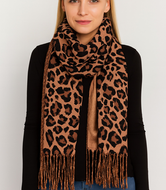 Elegantní šátek se střapci