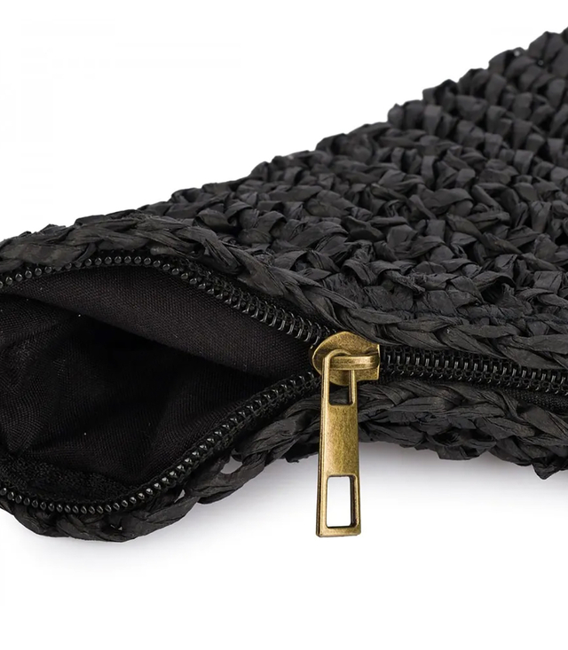 Půlkruhová boho kabelka s popruhem z ekokůže a zapínáním na zip