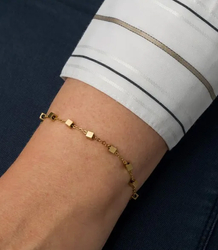 Elegantní zlatý dámský náramek z oceli