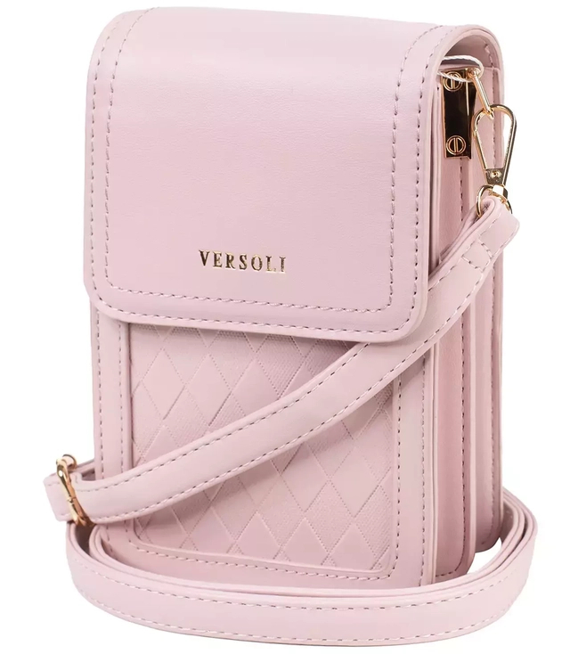 Malá sáčková kabelka s klopou s prošívanou přední stranou