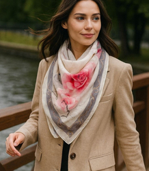 Elegantní dámská šála s šíleným vzorem 70x70