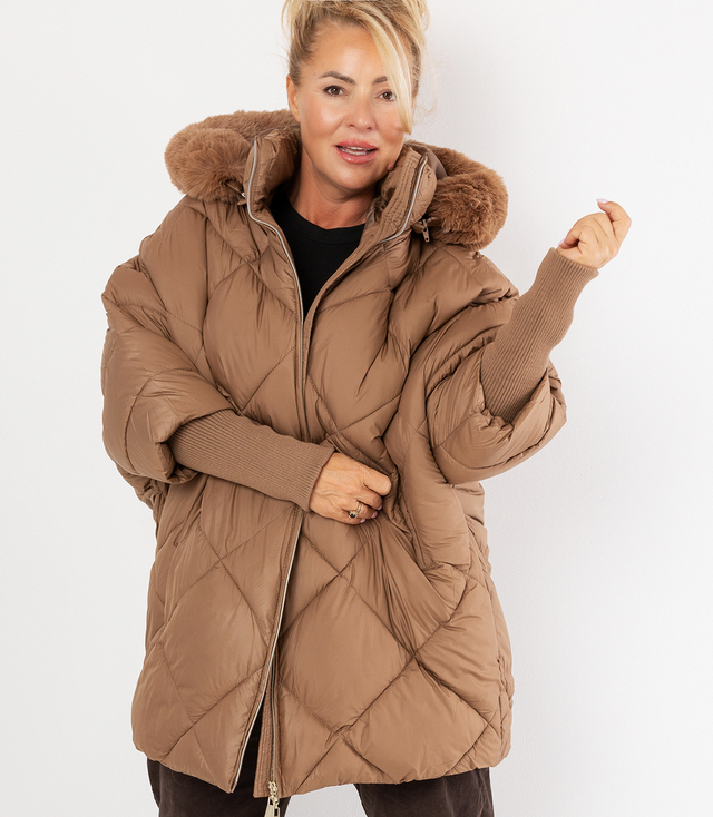 Zimní oversize bunda s kapucí a kožešinou NORDIC PUFF