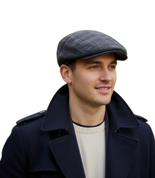 Stylová pánská přilba Univerzální barvy