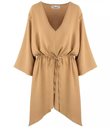 Krásné volné asymetrické minišaty