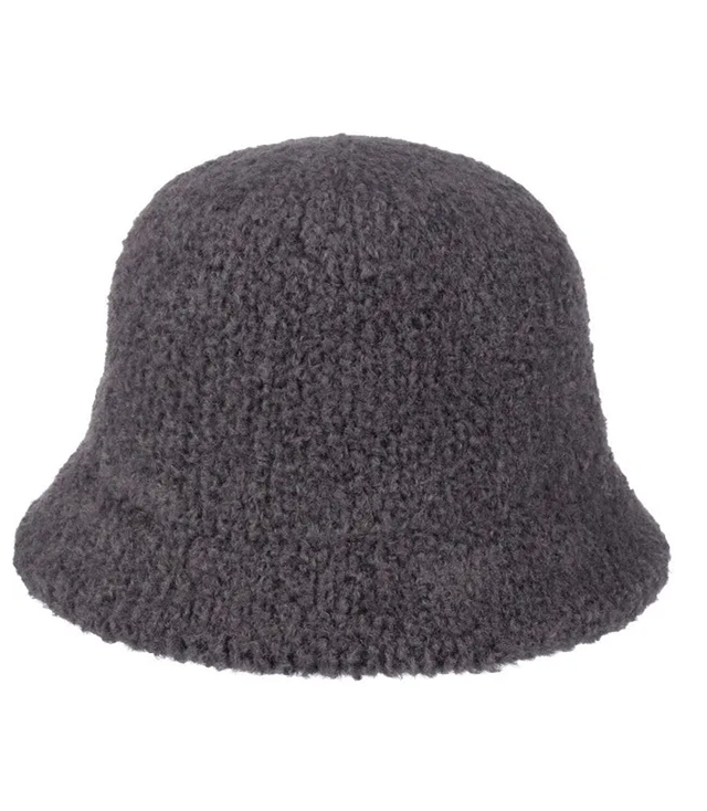 Dámský klobouk z měkké plyšové látky