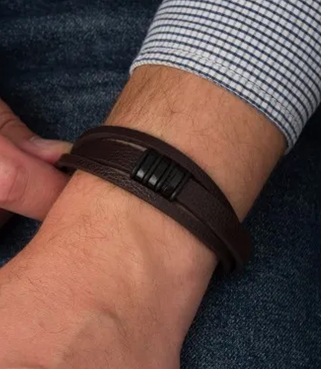 Pánské náramky ideální pro dárek pletené