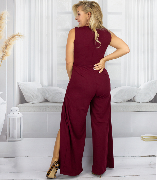 Elegantní večerní oblek se širokými nohavicemi