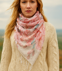 Dámský šátek s květinovým vzorem 100x100