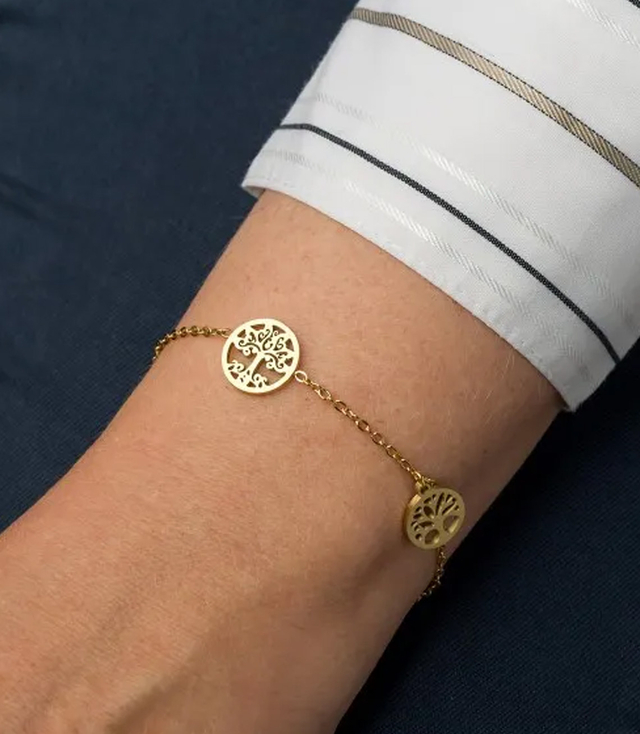 Elegantní zlatý dámský náramek z oceli