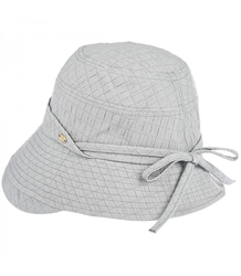 Dámský letní klobouk cloche s kšiltem 
