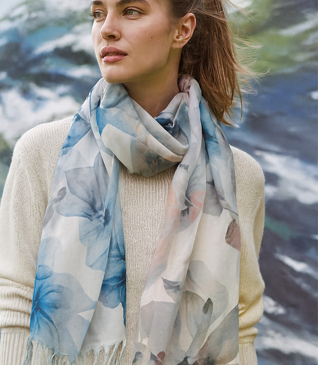 Dámská šála s květinovým vzorem 180x70