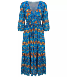 Vzdušné šaty s celoplošným pruhem