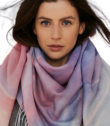 Dámský šátek s elegantním vzorem 100x100