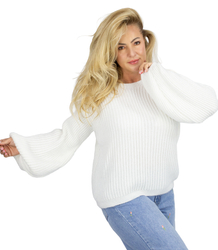 Pruhovaný svetr z měkké nadýchané látky s rukávy