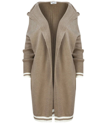 Teplý měkký svetr s kapucí