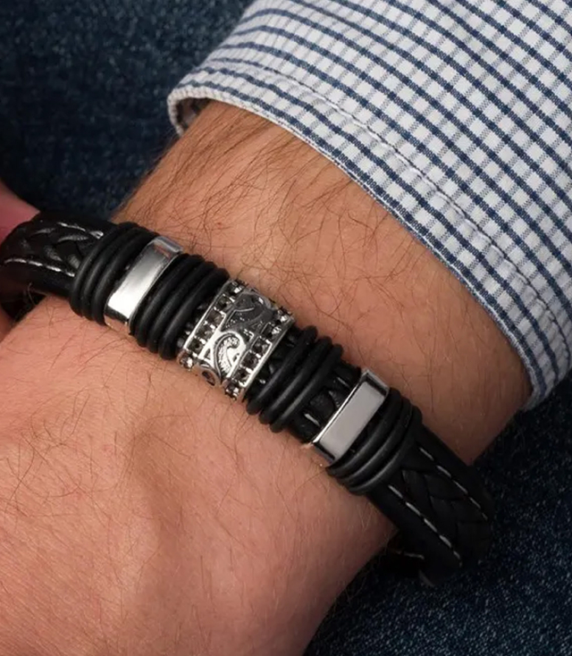 Pánské náramky ideální pro dárek pletené