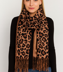 Elegantní šátek se střapci