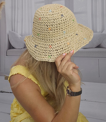 Dámský letní klobouk z pletené rafie s barevnou výšivkou BUCKET HAT 