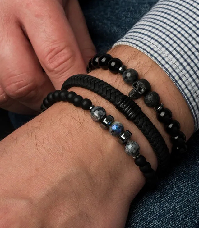 Sada pánských náramků z přírodního kamene s lebkou