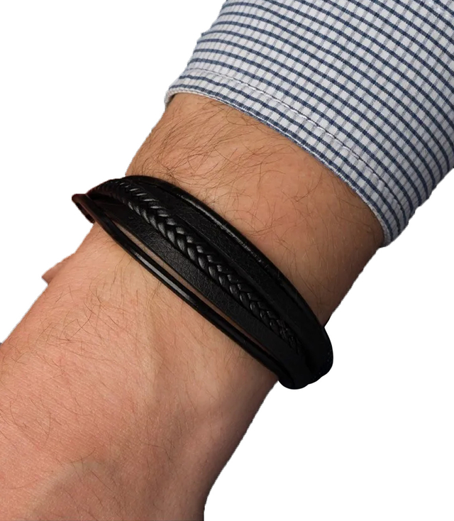 Pánské náramky ideální pro dárek pletené