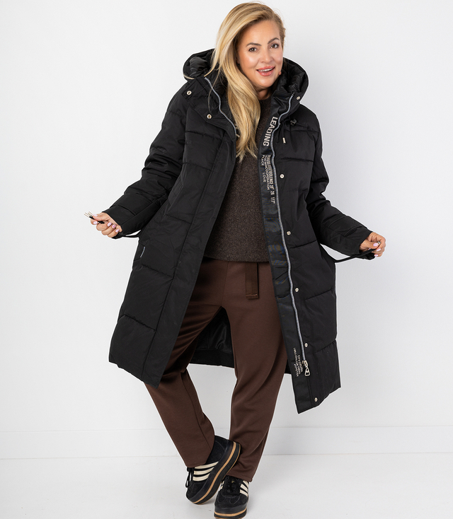 Dlouhý zimní prošívaný kabát SUZANA teplá bunda PLUS SIZE