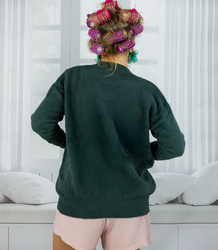 Krátký svetr s rozepínáním z nadýchané pleteniny "COCO CHIC"