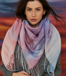 Dámský šátek s elegantním vzorem 100x100