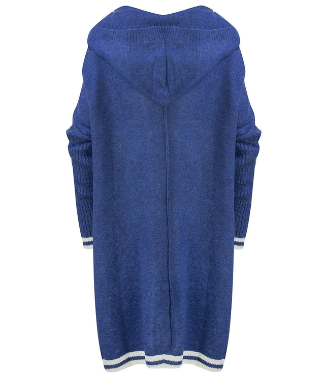 Teplý měkký svetr s kapucí