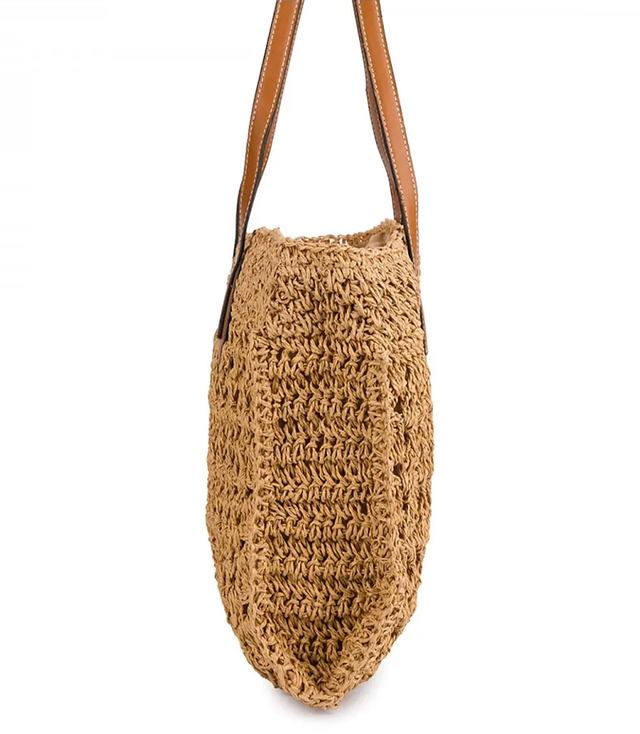 Ažurová taška z rafie s elegantními uchy v letním boho stylu