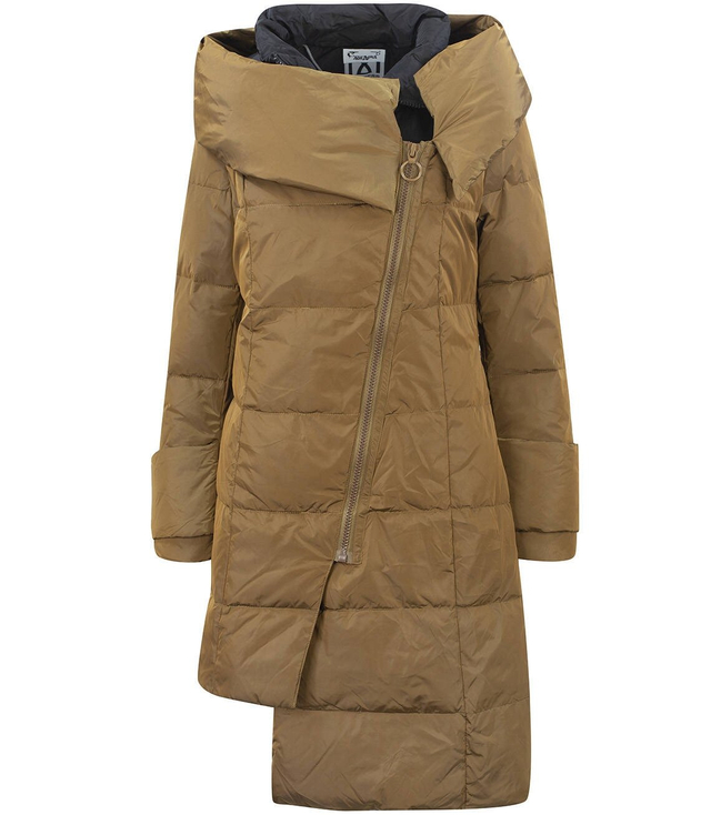 Asymetrický péřový kabát s vestou zimní