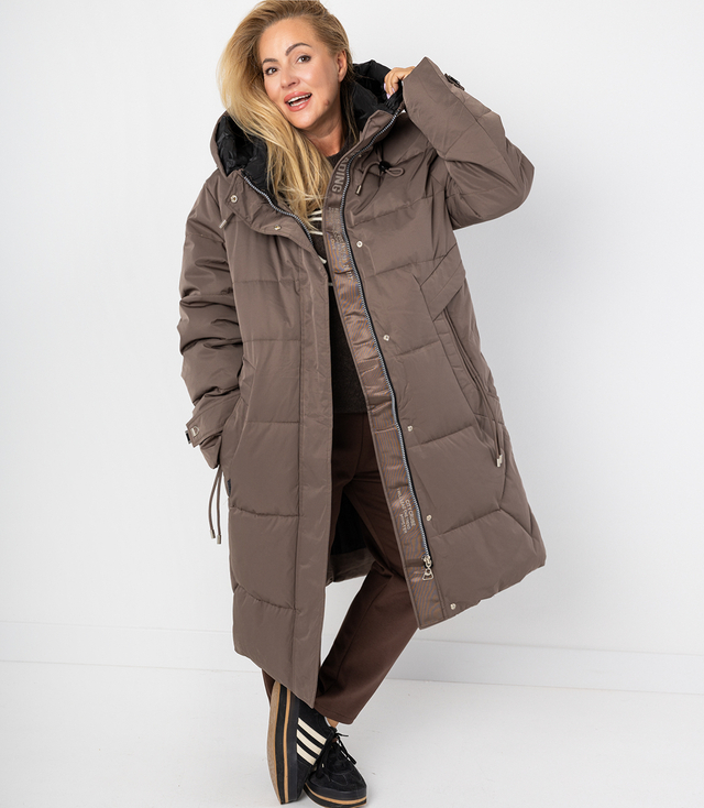 Dlouhý zimní prošívaný kabát SUZANA teplá bunda PLUS SIZE