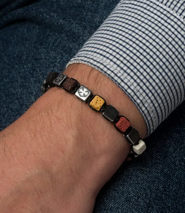 Pánský náramek s přírodními kameny