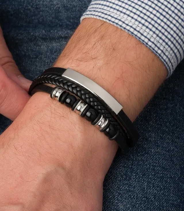 Pánské náramky ideální pro dárek pletené