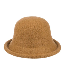 Dámský klobouk z měkké plyšové látky