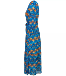 Vzdušné šaty s celoplošným pruhem