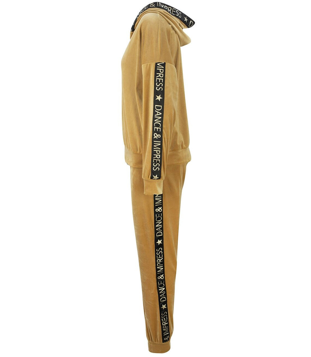 Velurová souprava DRES s opaskem