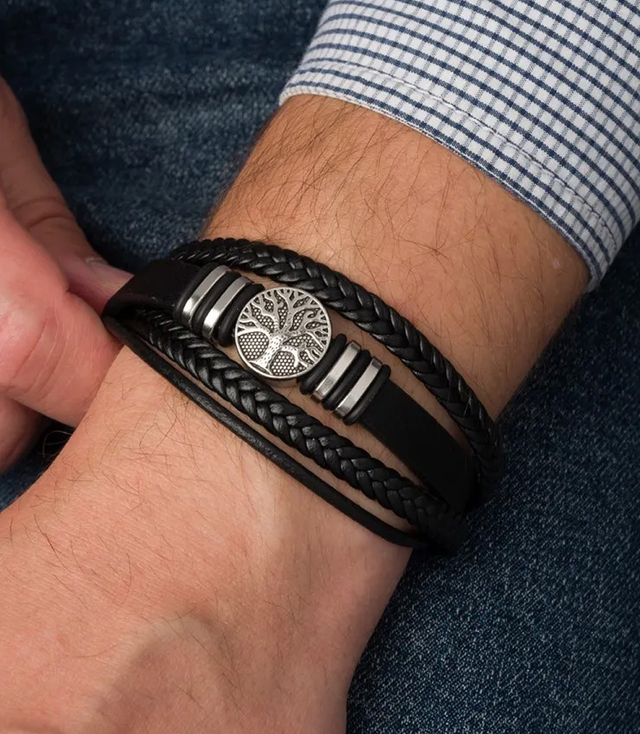 Pánské náramky ideální pro dárek pletené