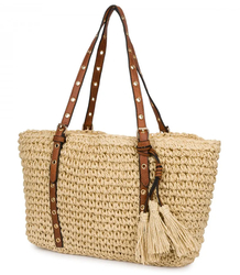 Stylová boho kabelka s ozdobnými cvočky a střapci