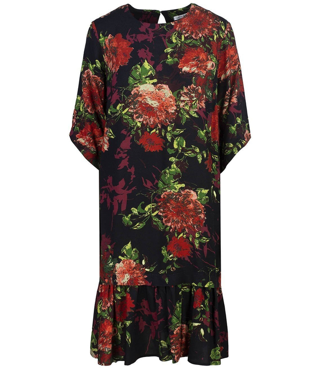 Jednoduché dámské šaty s volánem jarní šaty