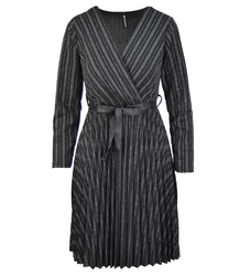 Klasické semišové midi šaty s obálkou