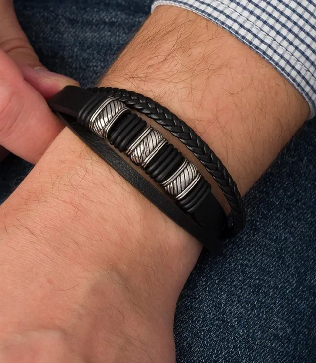 Pánské náramky ideální pro dárek pletené