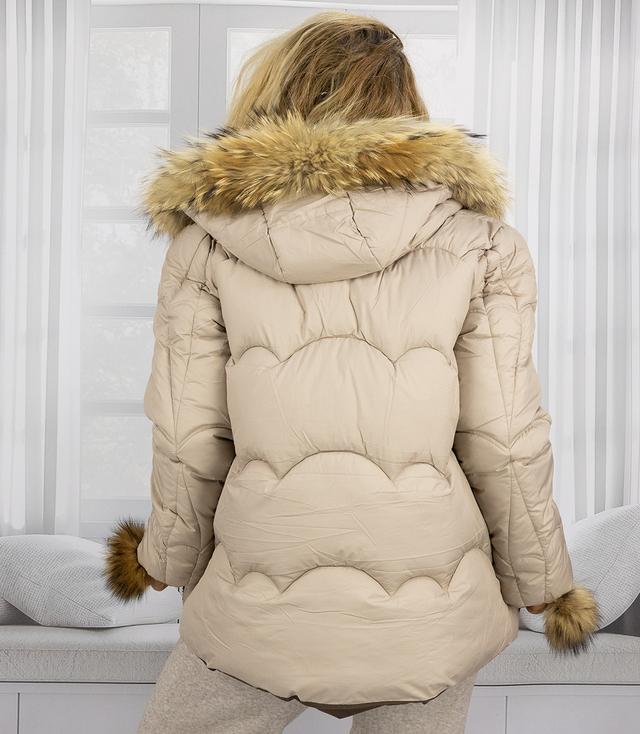 Teplá zimní bunda s ozdobnými bambulkami SHAKIRA