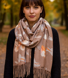 Dámská šála s malými střapci s květinovým motivem