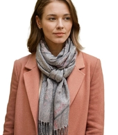 Vícebarevné || Šedá